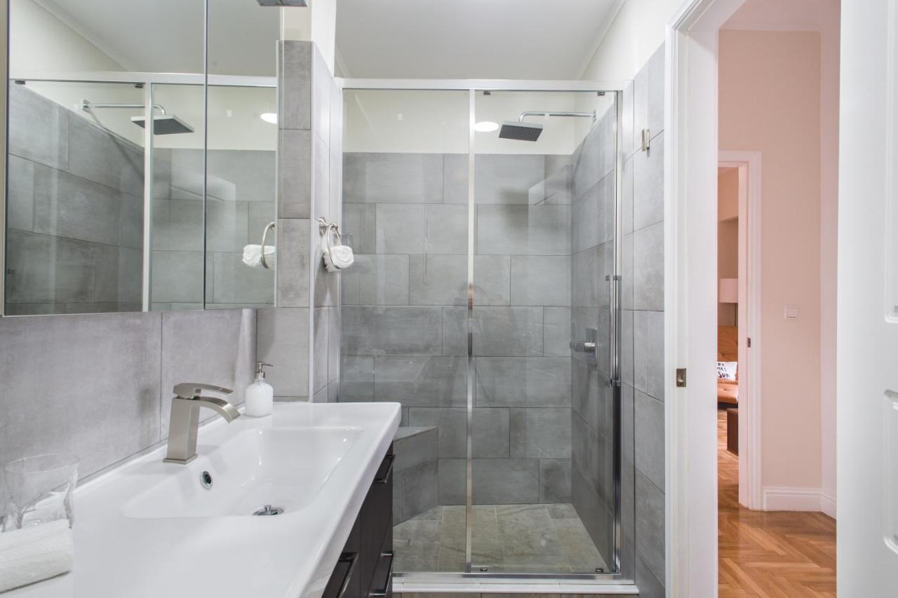 Athena'S Hideaway- Fully Renovated- Absolute Best Location Exteriör bild