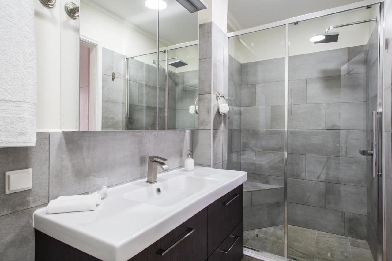 Athena'S Hideaway- Fully Renovated- Absolute Best Location Exteriör bild